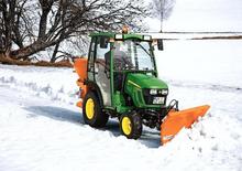 Prednje kuke za komunalne traktore John Deere 2025 R