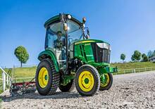 Prednje kuke za komunalne traktore John Deere 3039 R