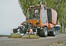 Prednje kuke za komunalne traktore Holder C 2.42