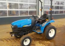 Prednje kuke za komunalne traktore New Holland TC 21 D