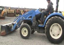 Prednje kuke za komunalne traktore New Holland TC 45 D