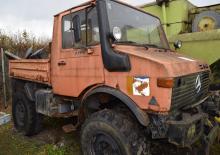 Prednje kuke za komunalne traktore Unimog U 1200