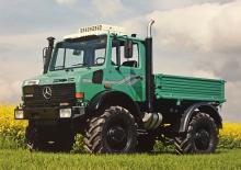 Prednje kuke za komunalne traktore Unimog U 1800