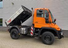 Prednje kuke za komunalne traktore Unimog U 300