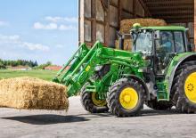 Prednji utovarivači John Deere 623R