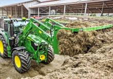 Prednji utovarivači John Deere 663R