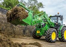 Prednji utovarivači John Deere 683R