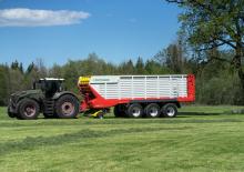 Prikolice za silažu Pöttinger Jumbo 7540