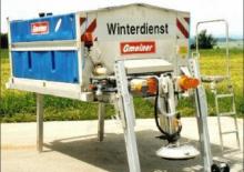 Rasipači hranjeni kontejnerima Gmeiner STA 5000 L Premium