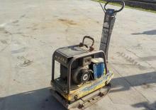 Reverzibilni kompaktori s vibracionim pločama Bomag BPR 40/45 D-2