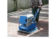 Reverzibilni kompaktori s vibracionim pločama weber mt CR 3 E