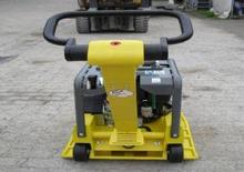 Reverzibilni kompaktori s vibracionim pločama Wacker Neuson DPU3060Hts