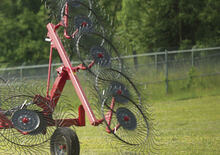 Rotacijske grablje Massey Ferguson 1508