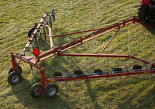 Rotacijske grablje Massey Ferguson 3983 High-Capacity