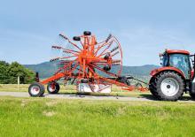 Rotacijske grablje Kuhn GA 8131