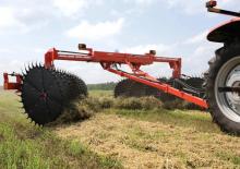 Rotacijske grablje Kuhn SR 800