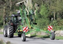 Rotacijske grablje Krone Swadro 807