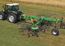 Rotacijske grablje DEUTZ-FAHR SwM 7242