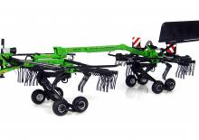 Rotacijske grablje DEUTZ-FAHR SwM 7132 Evo