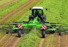 Rotacijske grablje DEUTZ-FAHR SwM 8442