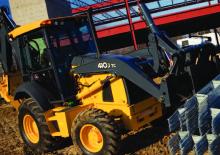 Rovokopači-utovarivači John Deere Construction 310 SJ