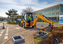 Rovokopači-utovarivači JCB 3CX Compact Plus
