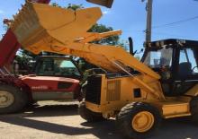 Rovokopači-utovarivači Caterpillar 428 B 4x4
