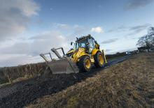 Rovokopači-utovarivači New Holland B100C TC