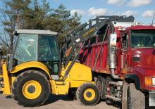 Rovokopači-utovarivači New Holland B95C TC