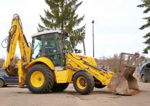 Rovokopači-utovarivači New Holland LB95.B