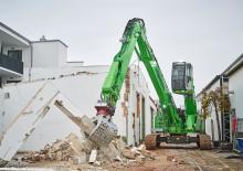 Rukovanje materijalom Sennebogen 825R E