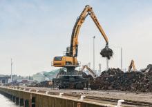 Rukovanje materijalom Liebherr LH 150 M High Rise Port Litronic