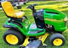 Samohodne kosilice za travnjake i vrtni traktori John Deere L130