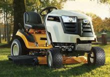 Samohodne kosilice za travnjake i vrtni traktori Cub Cadet LTX 1046 M