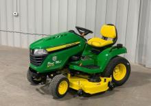 Samohodne kosilice za travnjake i vrtni traktori John Deere X500