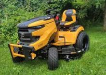 Samohodne kosilice za travnjake i vrtni traktori Cub Cadet XT2 SLX50