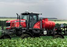 Samohodne poljske prskalice Massey Ferguson MF 8125