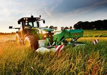 Stražnje montirane kosilice - disk s kondicionerom John Deere 388
