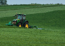 Stražnje montirane kosilice - disk s kondicionerom John Deere R950R 