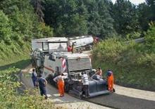 Strojevi za recikliranje cesta/-Hladni reciklaži Wirtgen 2200 CR