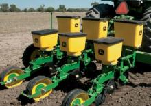 Strojevi za sjetvu John Deere 1010