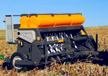 Strojevi za sjetvu Valtra 1707 L	