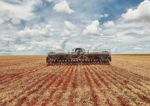 Strojevi za sjetvu Case IH 3226 Easy Riser