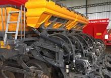 Strojevi za sjetvu Valtra BP 1005	