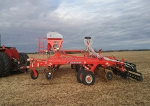 Strojevi za sjetvu Kuhn CCX 9000-34 8005-25