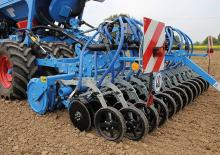 Strojevi za sjetvu Lemken Compact-Solitair 9/400 Z12 167