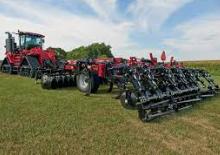 Strojevi za sjetvu Case IH Ecolo-Tiger 875 11-Shank Machine