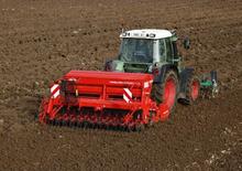Strojevi za sjetvu Kuhn Integra 3003-24 SL 