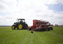 Strojevi za sjetvu Kuhn Krause 9400NT-15