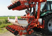 Strojevi za sjetvu Kuhn Planter 3 TS